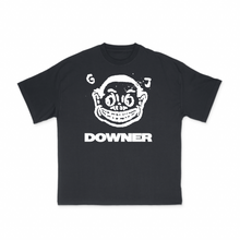 Laden Sie das Bild in den Galerie-Viewer, Ghetto Justice Oversized Shirt “Smilie” black